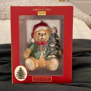 Host Pick✨ NWT Spode Bear with Christmas Tree - Ceramic Ornament